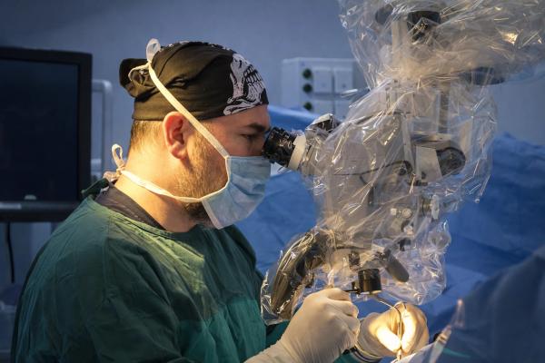 Dubai’de En İyi Omurga Cerrahı Op. Dr. Fatih Kırar – King of Spine