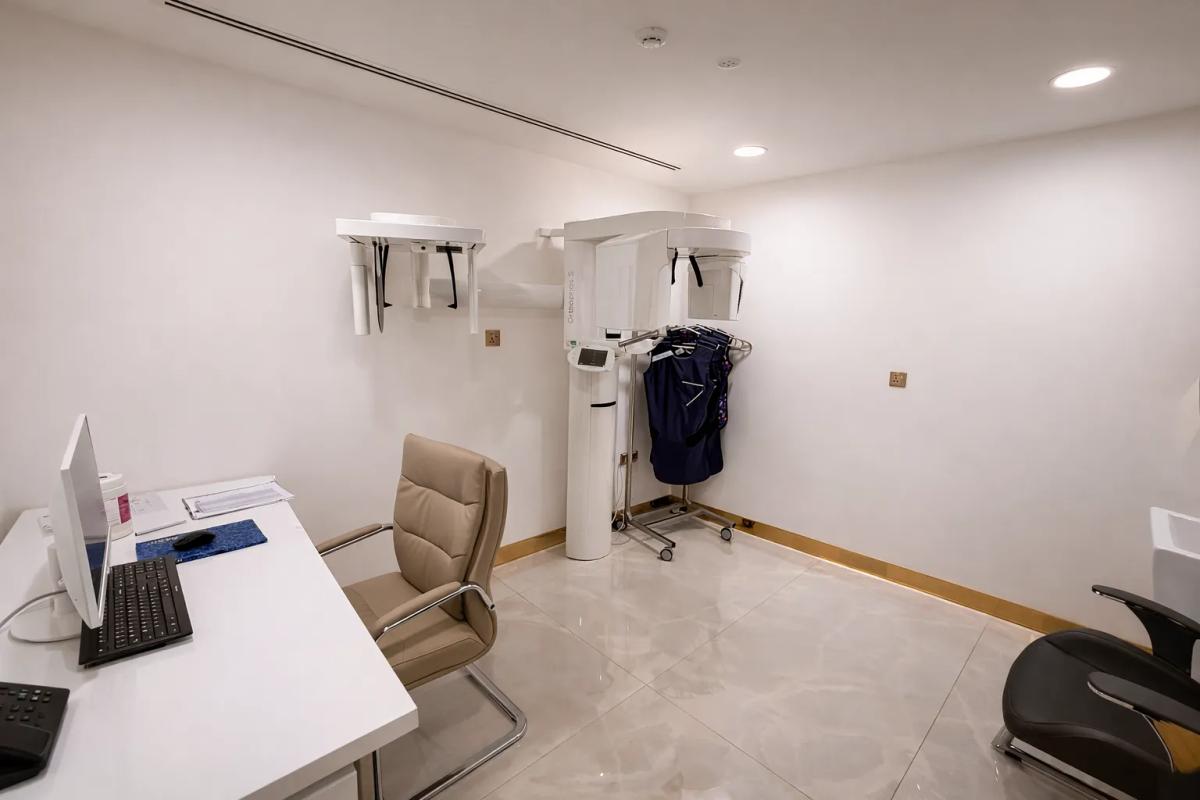 Advanced chairside dental milling technology at DRFK Dubai delivering same-day restorations with precision and durability