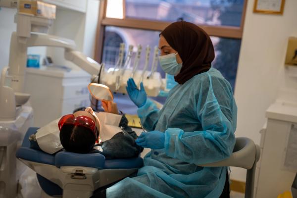 أفضل عيادة أسنان في دبي | زراعة وتجميل وتقويم الأسنان – DRFK