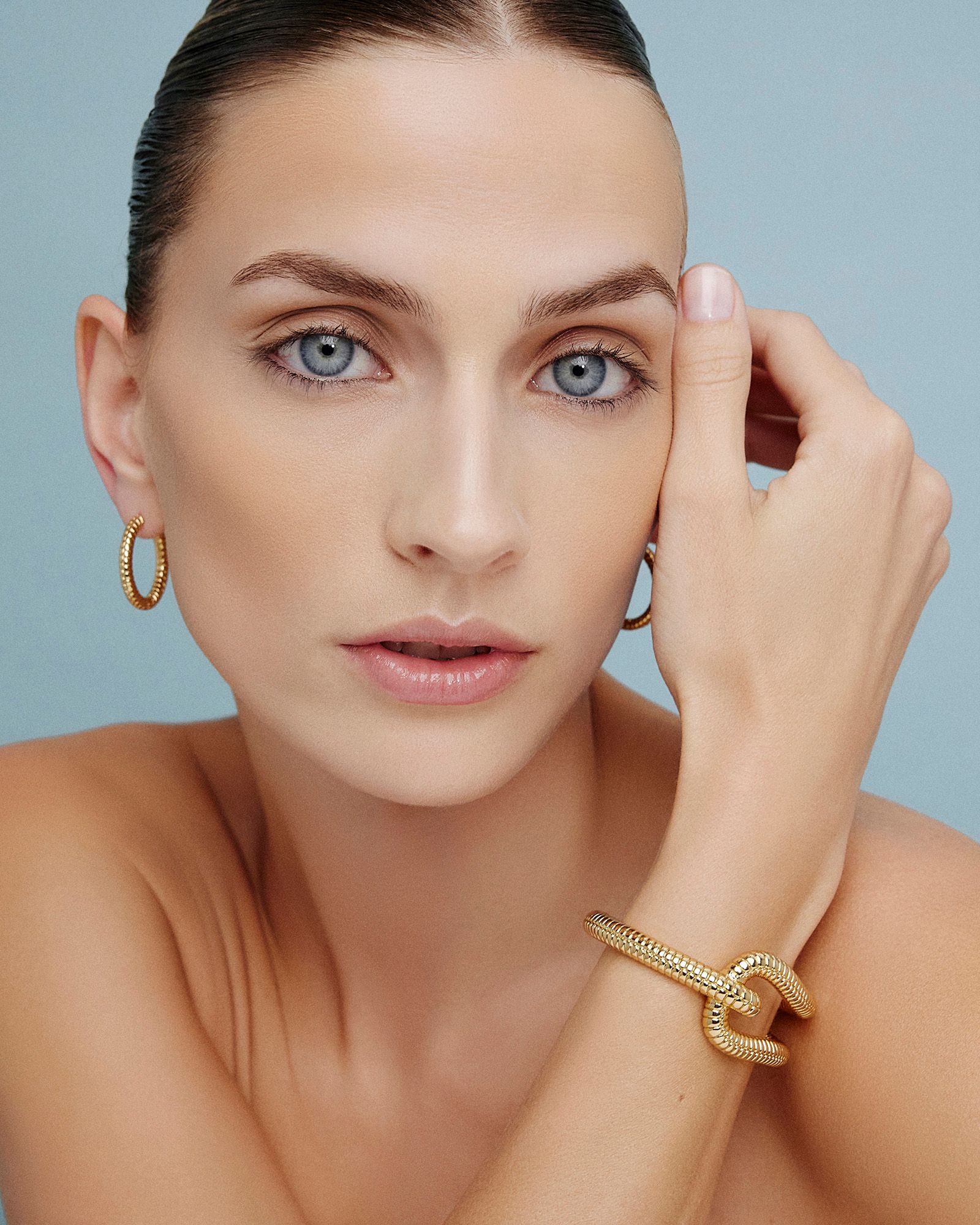 JENNIFAR FISHERラウンドピアス Jennifer Fisher - Fine Jewelry & Queen of Hoops