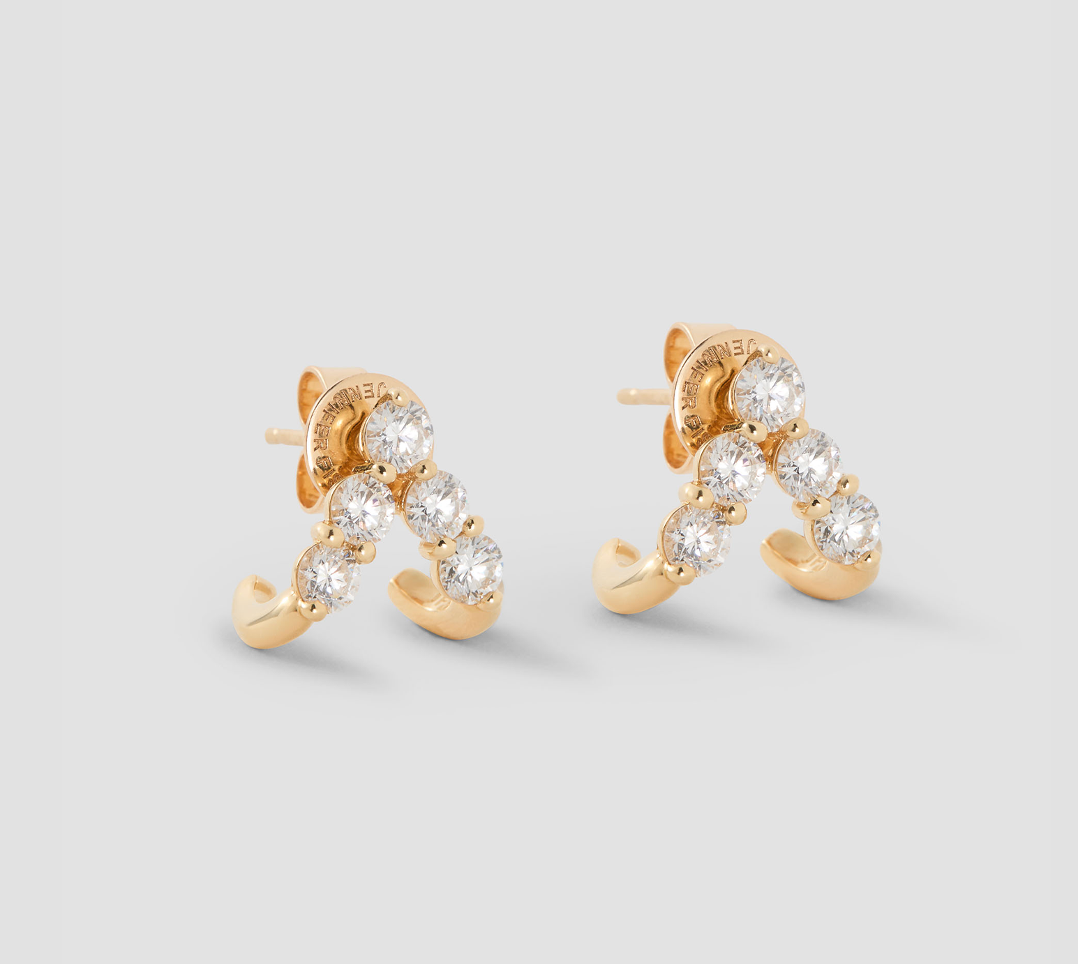 2 diamond earrings with 4 diamonds. g18k gold