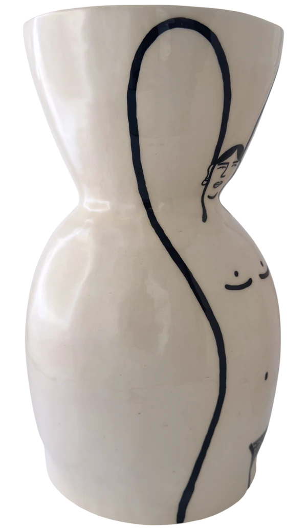 Vase R, view 10