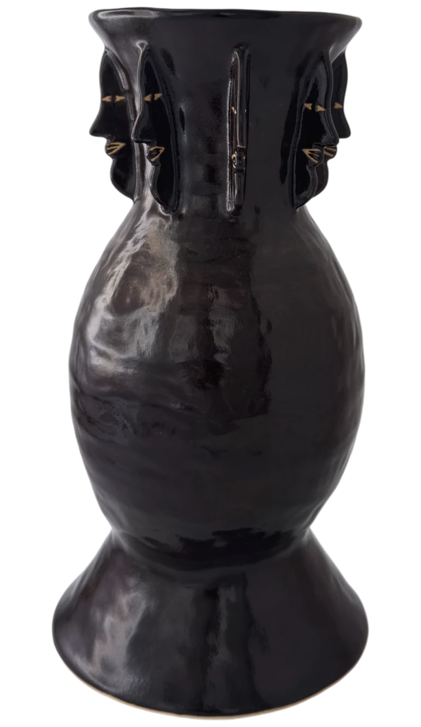Vase E, view 9