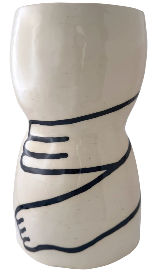 Vase H, view 8