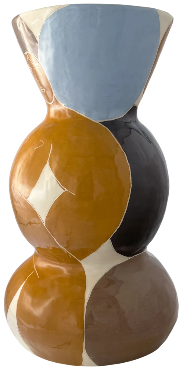 Vase U, view 3
