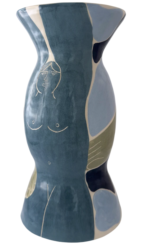 Vase K, view 14