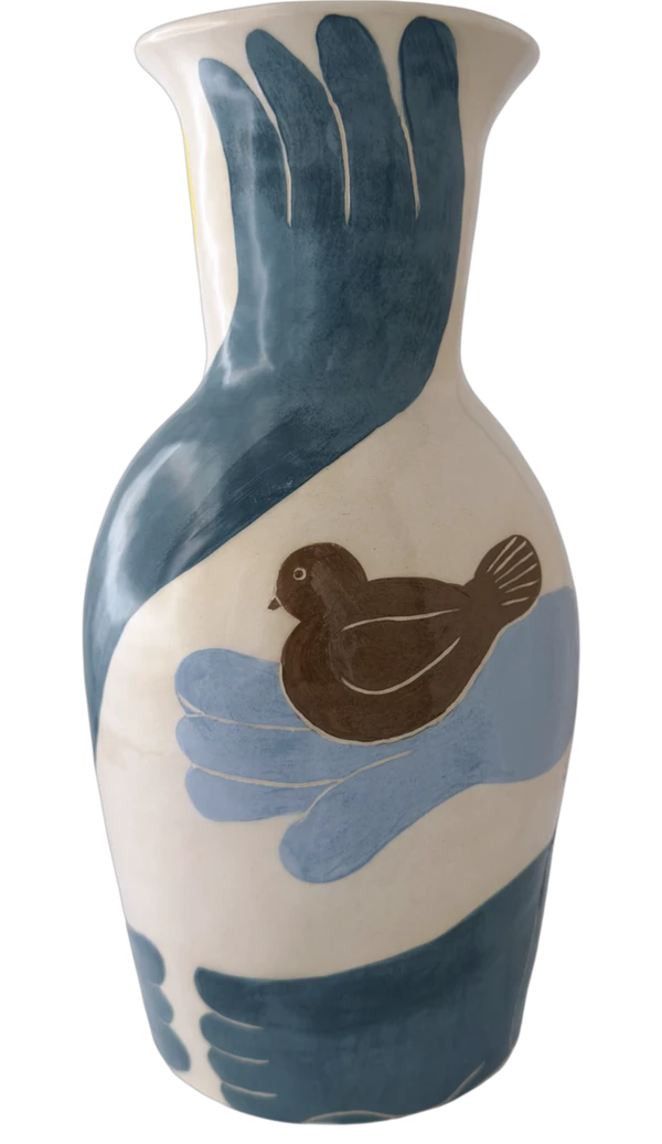 Vase L, view 9