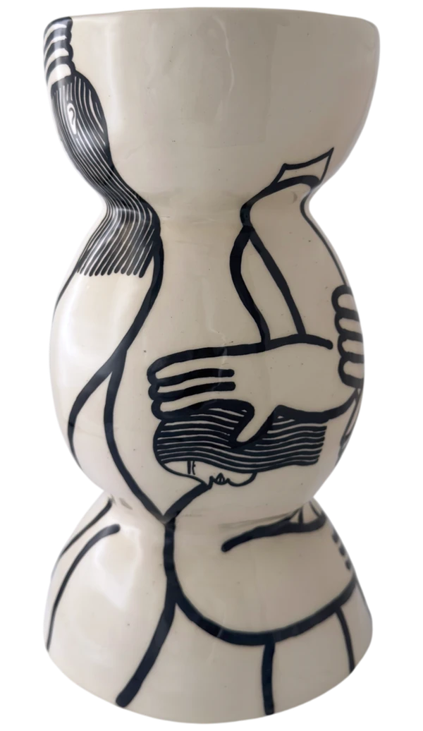 Vase J, view 10