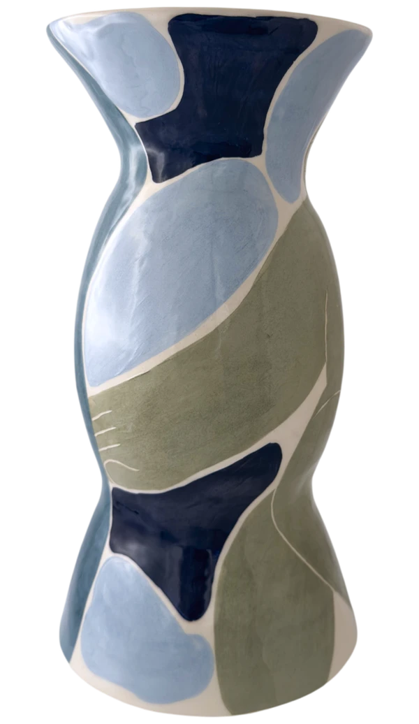 Vase K, view 11