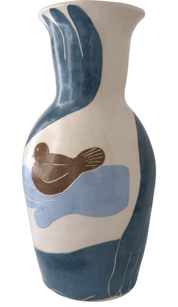 Vase L, view 7