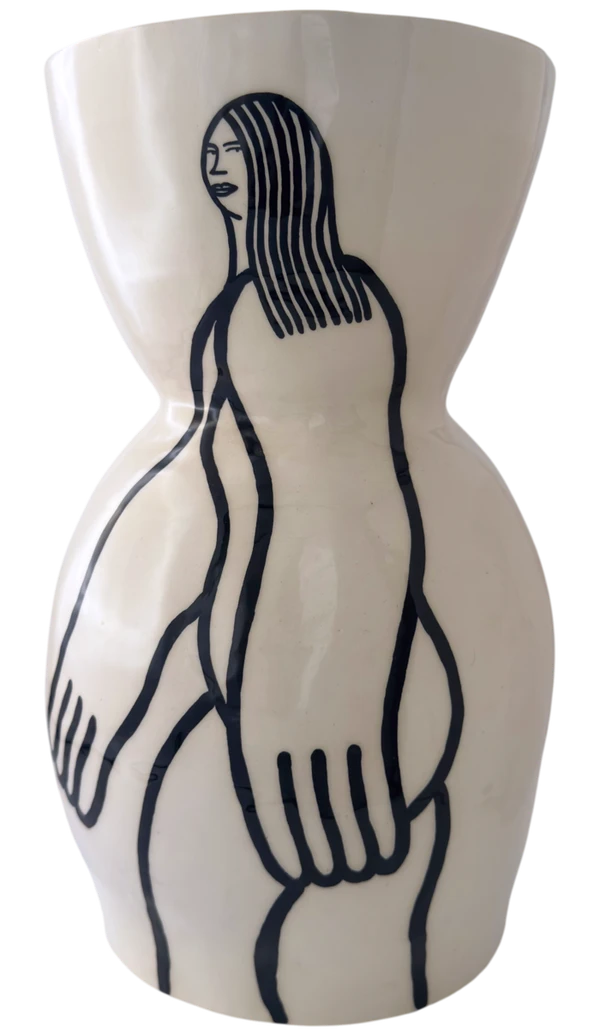 Vase R, view 15