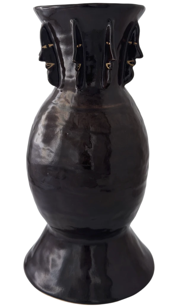 Vase E, view 13