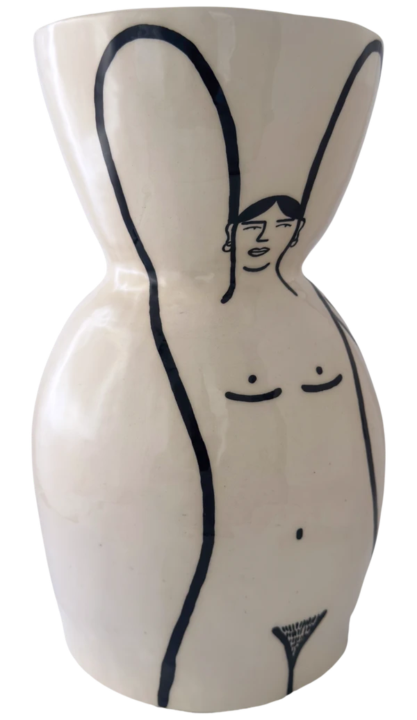 Vase R, view 9