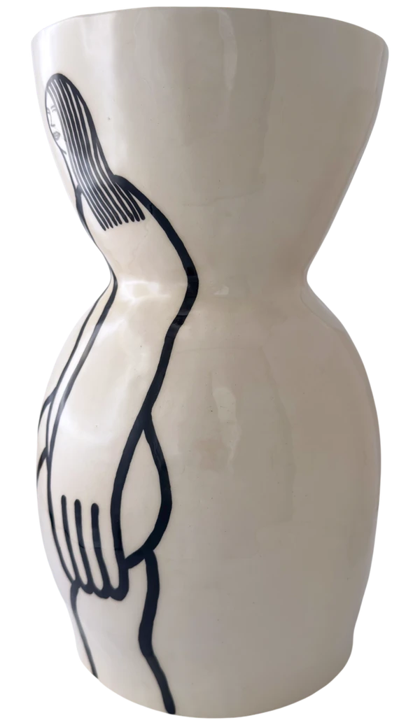 Vase R, view 13