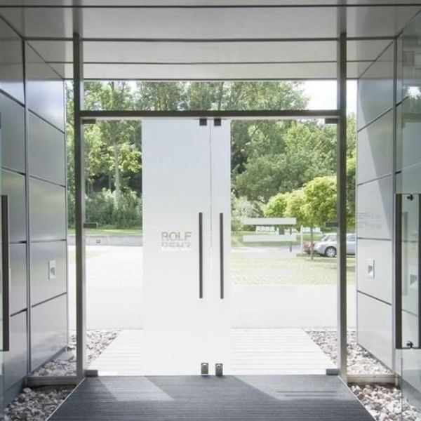 Glass Doors for Entrances and Exits