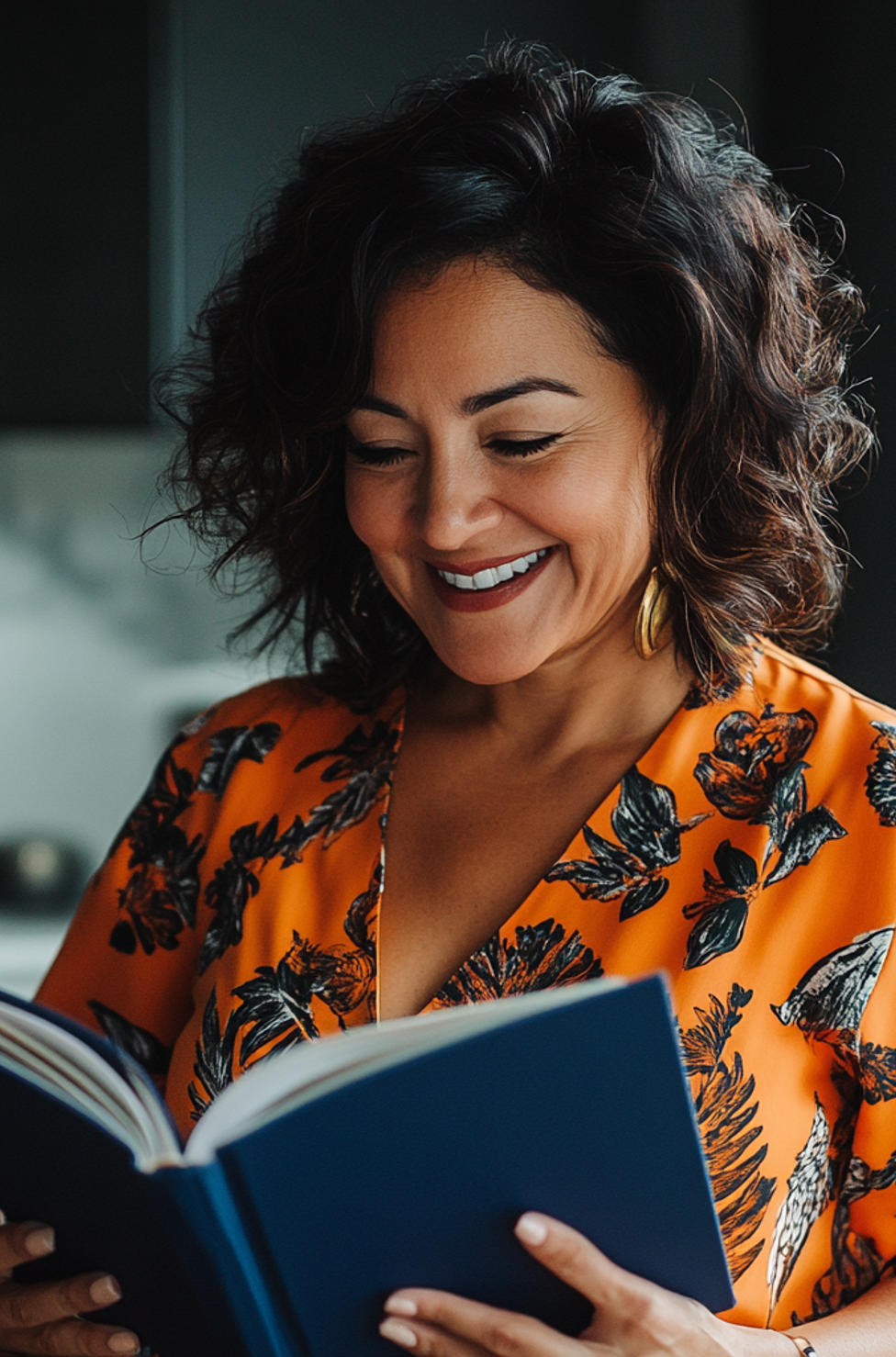 happy patient reads after vizz eye drops