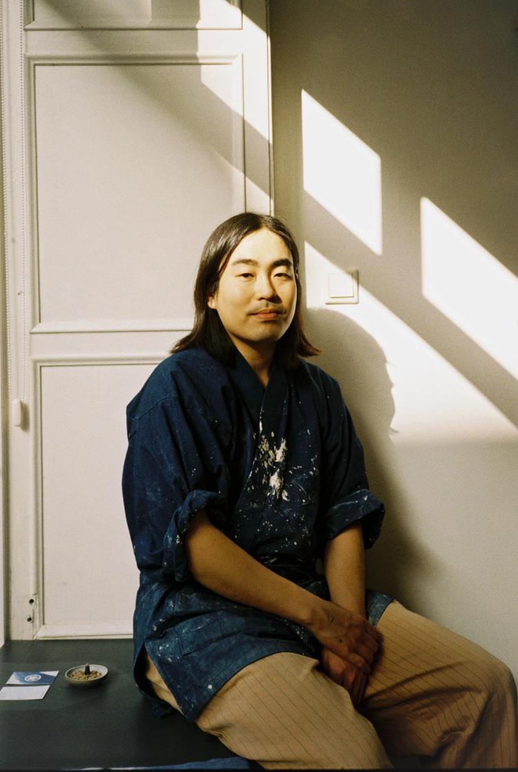 Missing alternative text