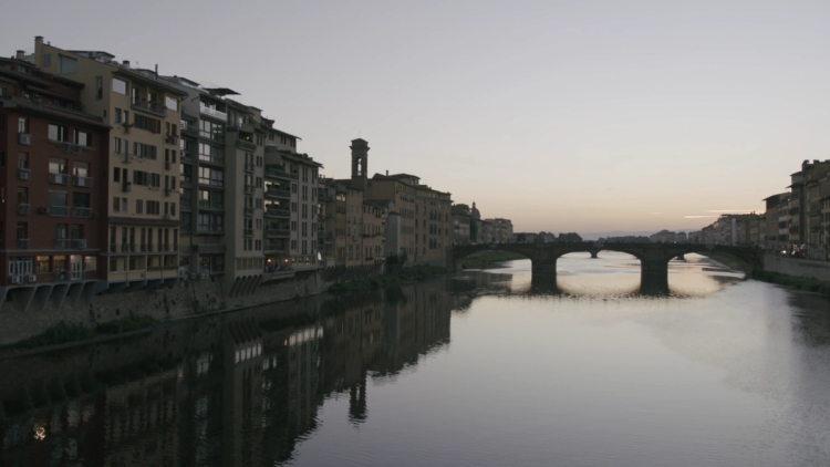 Missing alternative text