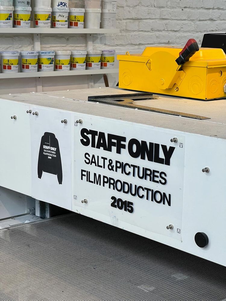 Missing alternative text