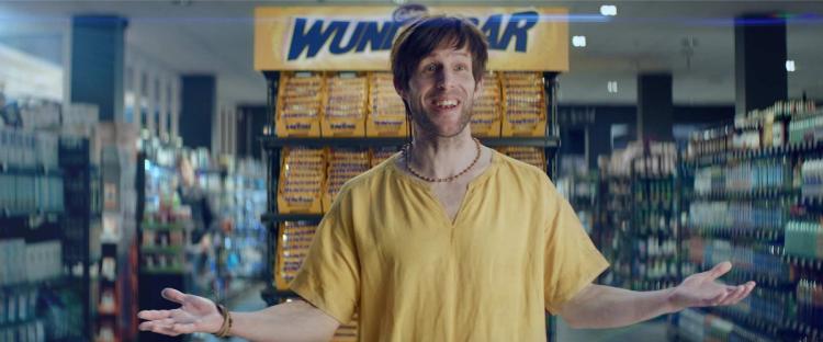 Missing alternative text