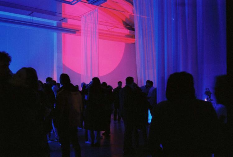 Missing alternative text