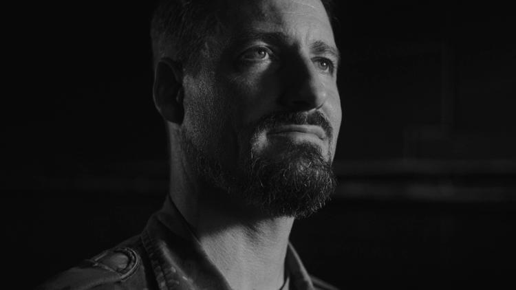 Missing alternative text