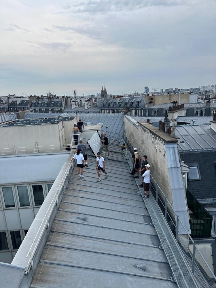 Missing alternative text