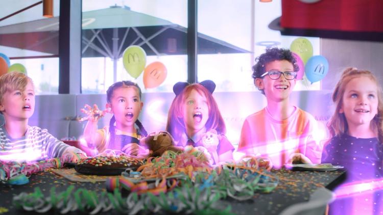 Missing alternative text