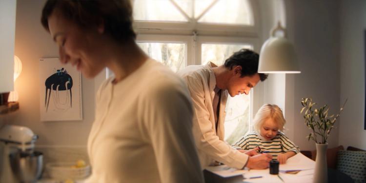 Missing alternative text