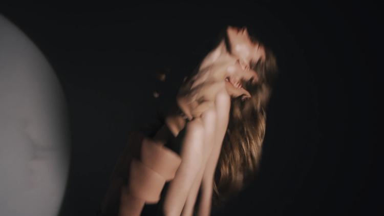 Missing alternative text