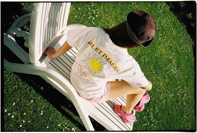 Missing alternative text