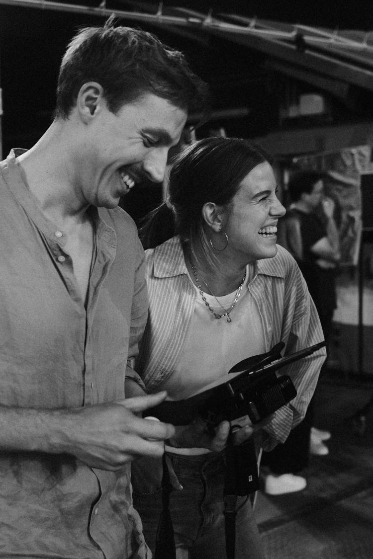 Missing alternative text