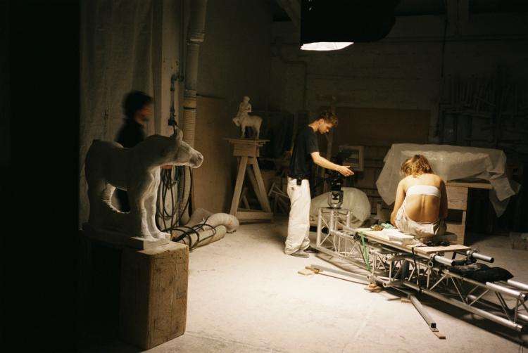 Missing alternative text