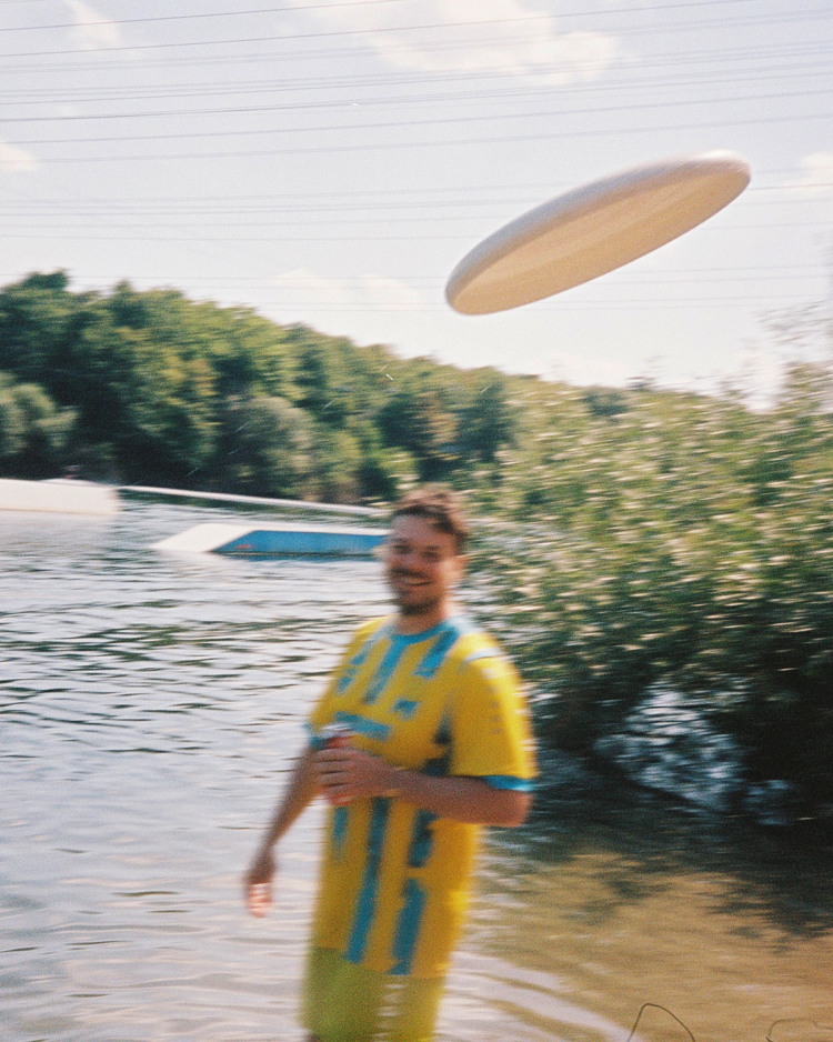 Missing alternative text