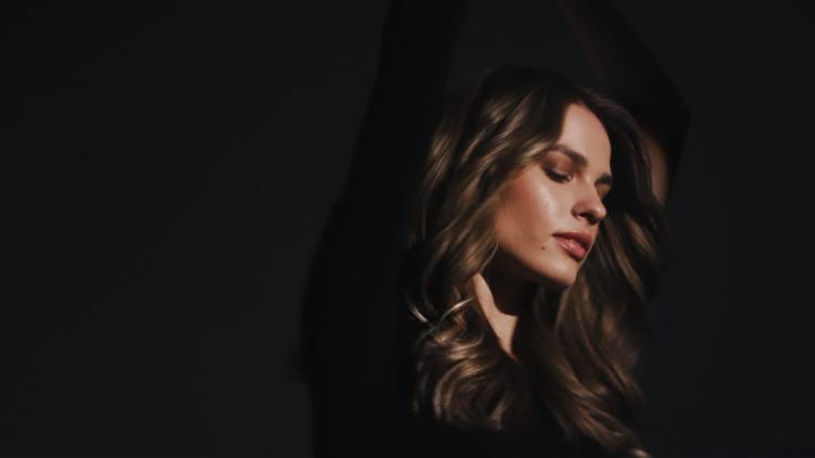 Missing alternative text