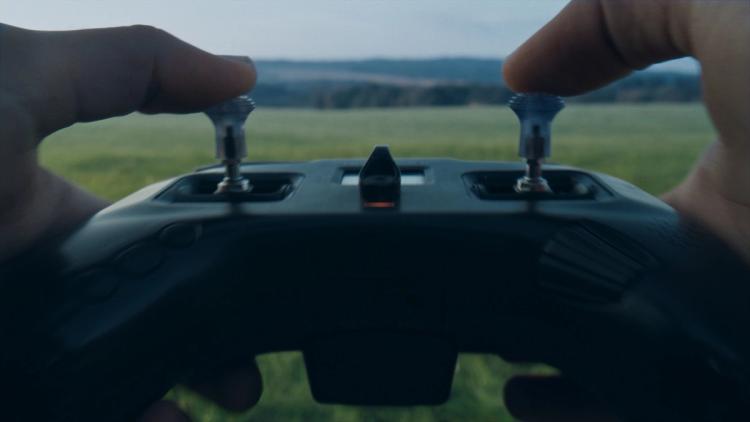 Missing alternative text