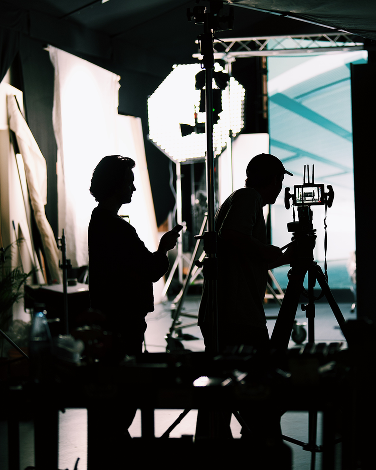 Missing alternative text