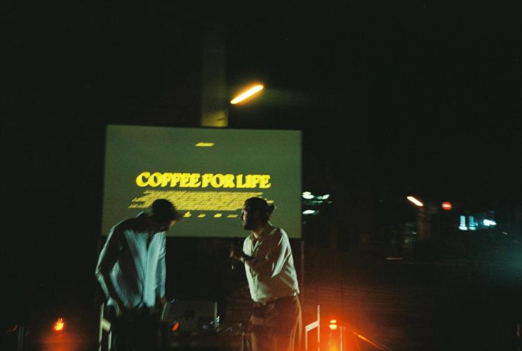 Missing alternative text