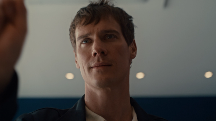 Missing alternative text