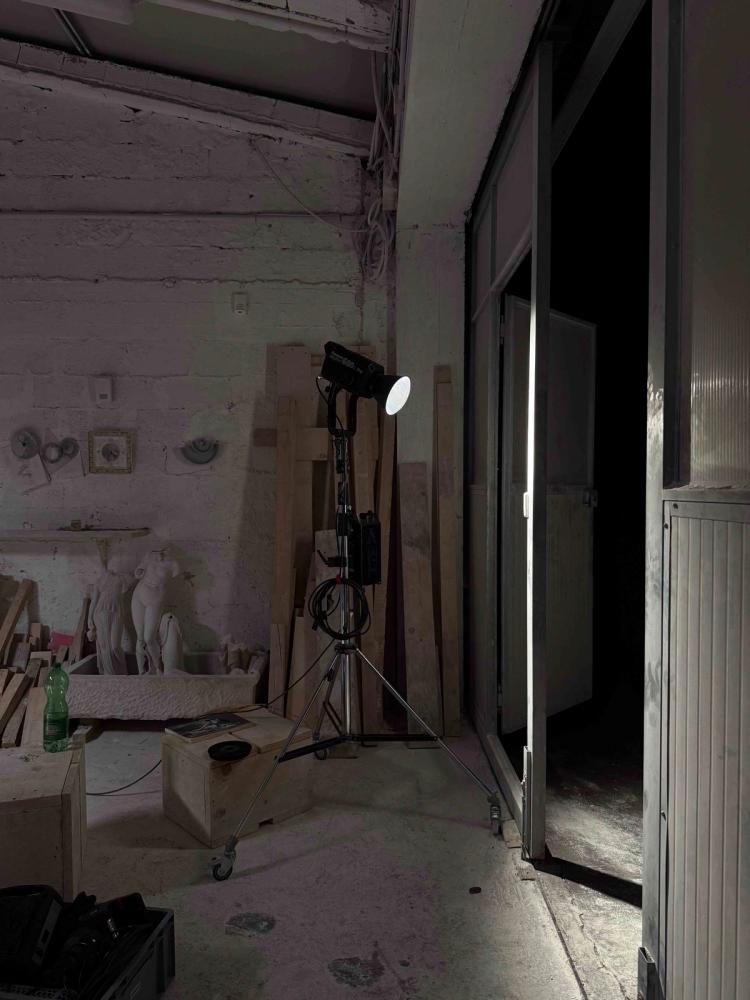 Missing alternative text