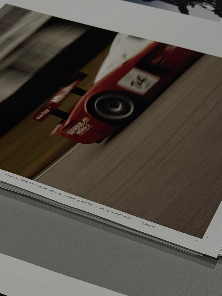 Missing alternative text