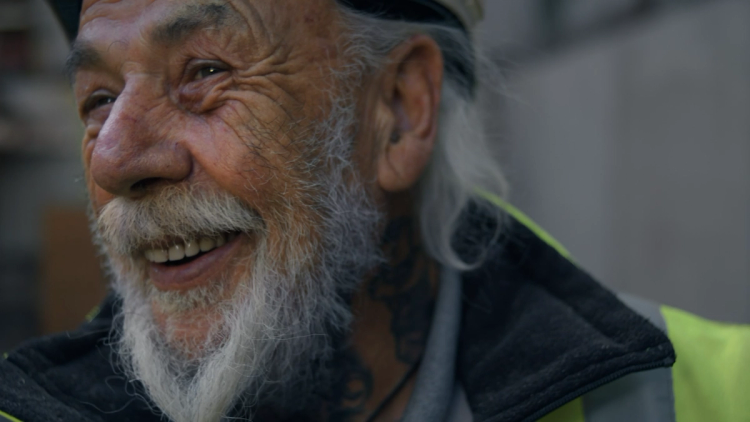 Missing alternative text