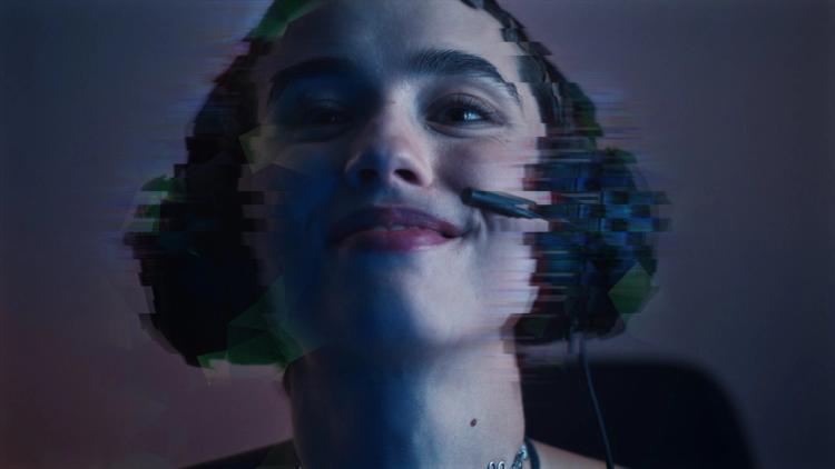 Missing alternative text