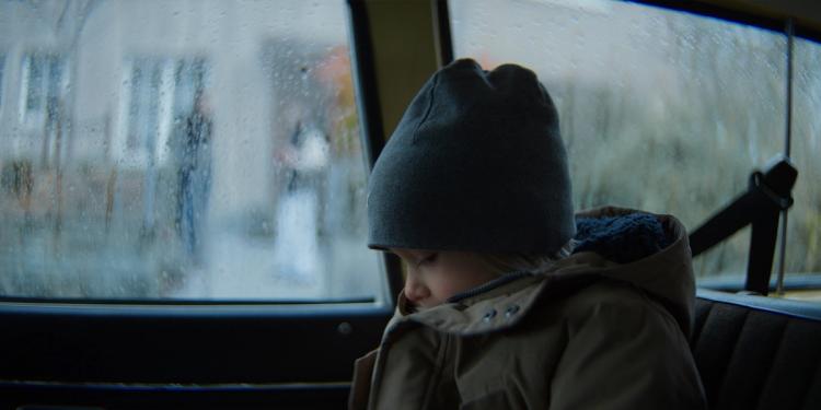 Missing alternative text