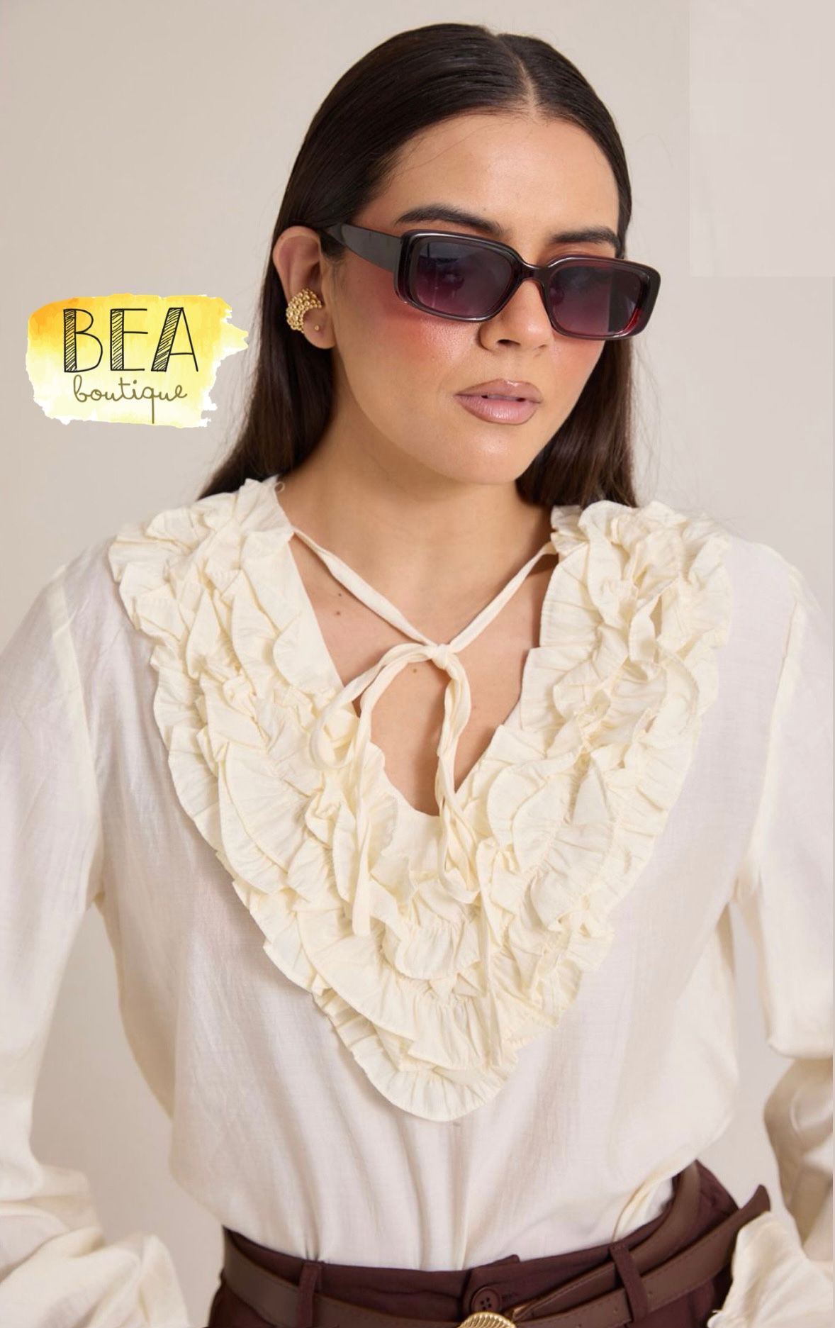 Blusa beige  - Image 1