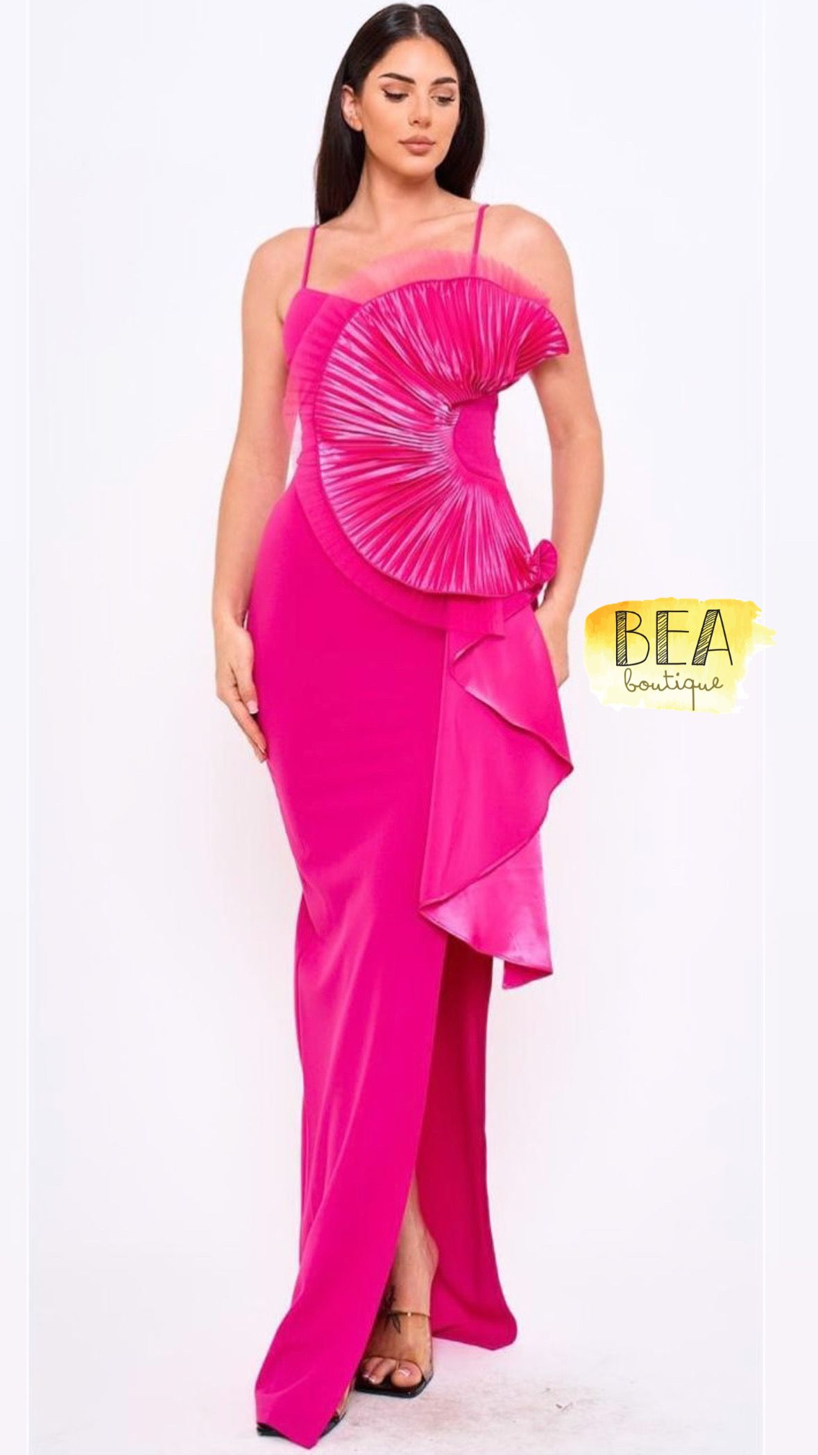 Vestido fucsia c/ aplicación  - Image 1
