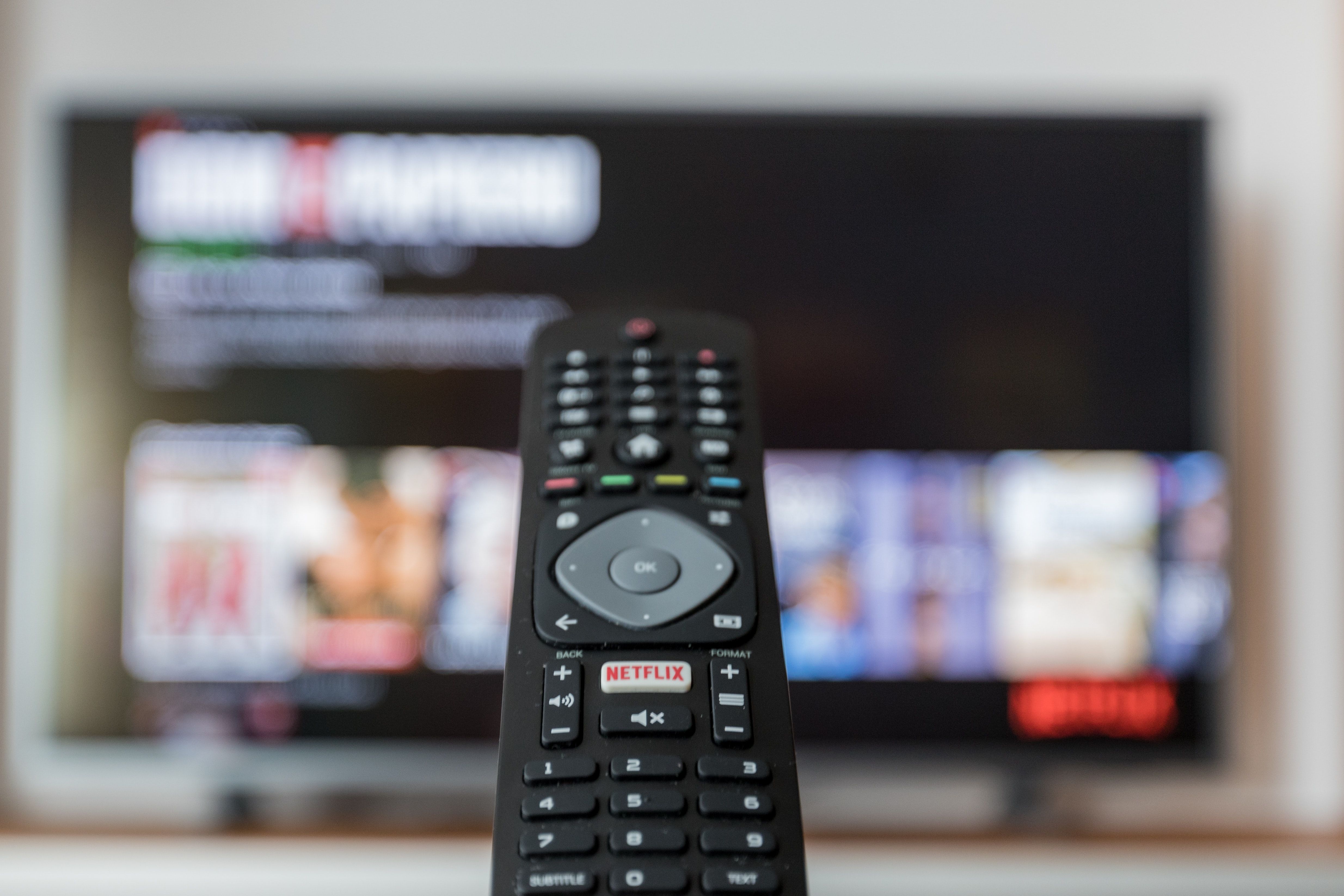 Tips for Managing Minimum Spend Levels in Cable TV Advertising Simulmedia