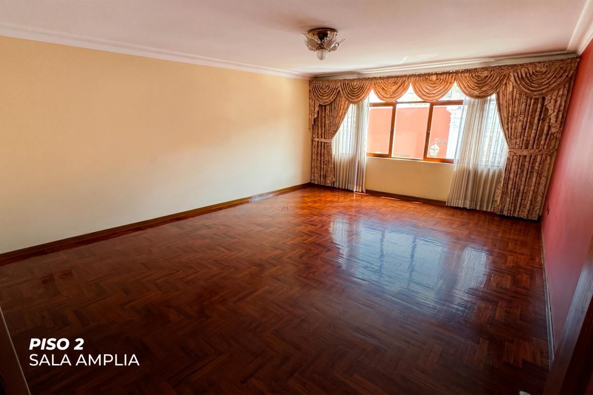 Dúplex amplio de 396 m² en el centro de Trujillo