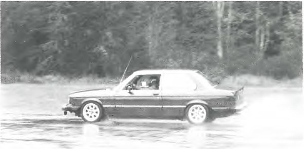 IRDC vs. BMWACA – A Comparison of Driving Schools