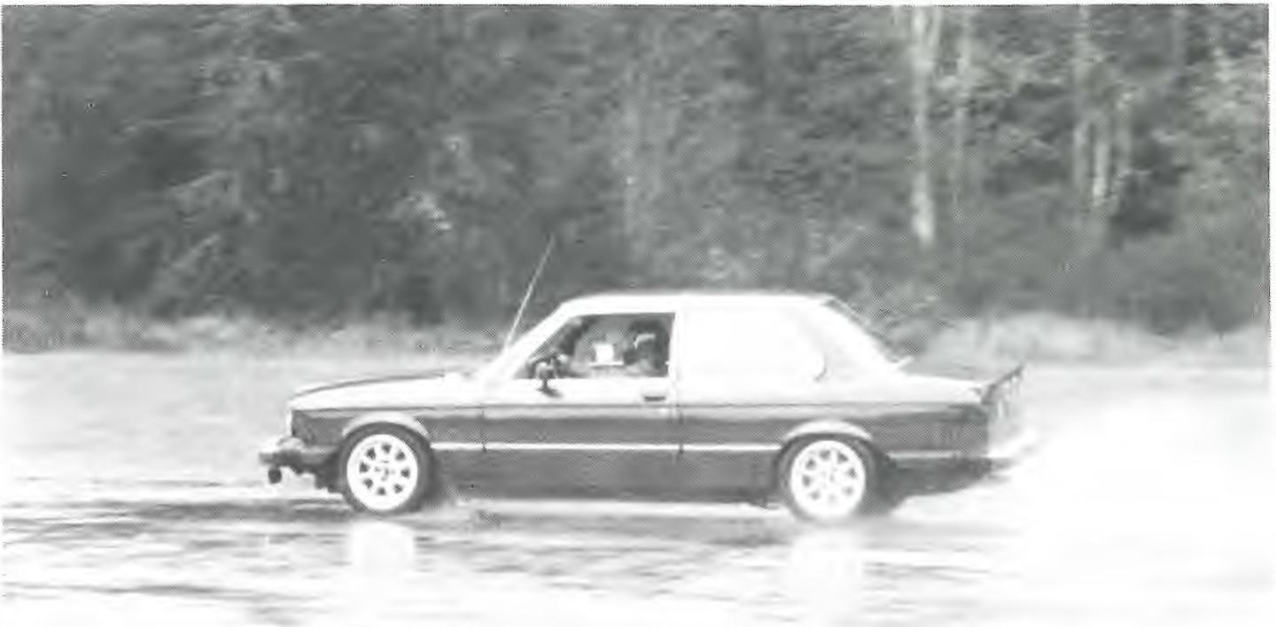 IRDC vs. BMWACA – A Comparison of Driving Schools